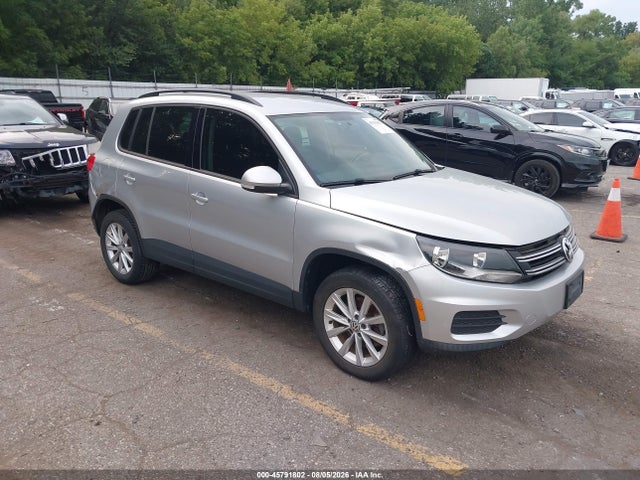 Aukcja sprzedaży 2017 Volkswagen Tiguan 2.0t/2.0t S, vin: WVGAV7AX9HK042768, numer aukcji: 45791802