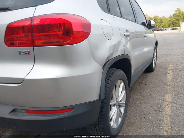 Aukcja sprzedaży 2017 Volkswagen Tiguan 2.0t/2.0t S, vin: WVGAV7AX9HK042768, numer aukcji: 45791802