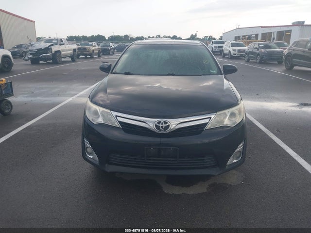 2014 Toyota Camry Xle მანქანა იყიდება აუქციონზე, vin: 4T1BF1FK3EU823796, აუქციონის ნომერი: 45791816