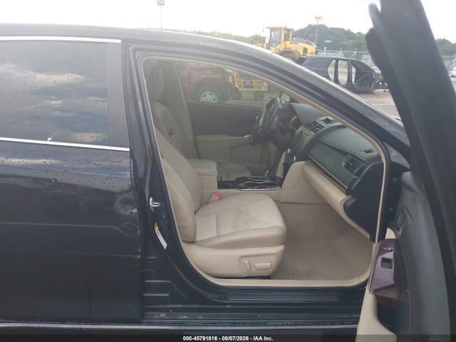2014 Toyota Camry Xle მანქანა იყიდება აუქციონზე, vin: 4T1BF1FK3EU823796, აუქციონის ნომერი: 45791816