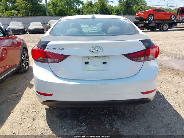 2016 Hyundai Elantra Se მანქანა იყიდება აუქციონზე, vin: 5NPDH4AE5GH786161, აუქციონის ნომერი: 45791824