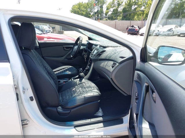 2016 Hyundai Elantra Se მანქანა იყიდება აუქციონზე, vin: 5NPDH4AE5GH786161, აუქციონის ნომერი: 45791824
