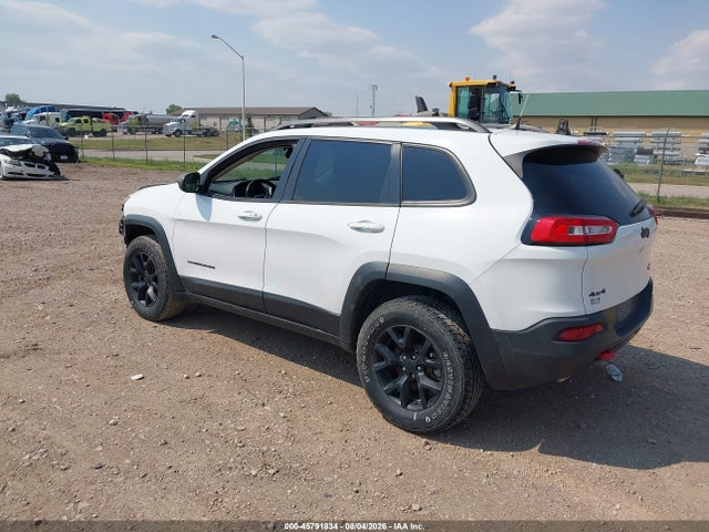 2016 Jeep Cherokee Trailhawk მანქანა იყიდება აუქციონზე, vin: 1C4PJMBS4GW199126, აუქციონის ნომერი: 45791834