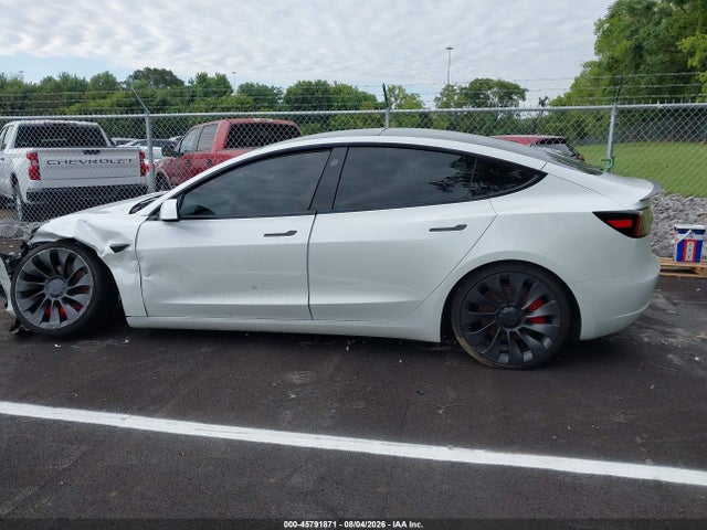 Tesla Model 3 Performance Dual Motor All-wheel Drive 2023 5YJ3E1EC6PF481987 Image 14
