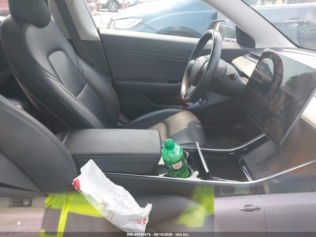 Продаж на аукціоні авто 2018 Tesla Model 3 Long Range/performance, vin: 5YJ3E1EB5JF087377, номер лоту: 45791876