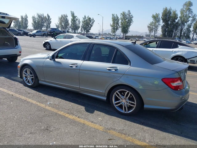 Aukcja sprzedaży 2014 Mercedes-benz C 250 Sport, vin: WDDGF4HB5EA962957, numer aukcji: 45791888