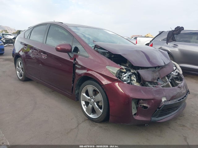 Продаж на аукціоні авто 2013 Toyota Prius Three Se, vin: JTDKN3DU4D5572027, номер лоту: 45791919
