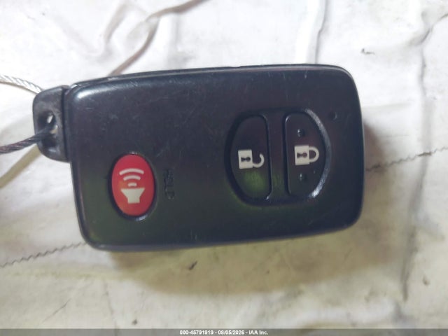 Продаж на аукціоні авто 2013 Toyota Prius Three Se, vin: JTDKN3DU4D5572027, номер лоту: 45791919