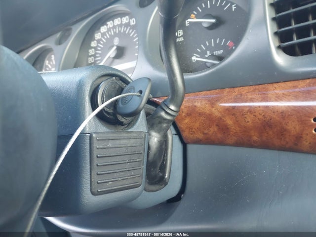 45791947 :رقم المزاد ، 1G4HR54K51U145994 vin ، 2001 Buick Lesabre Limited مزاد بيع