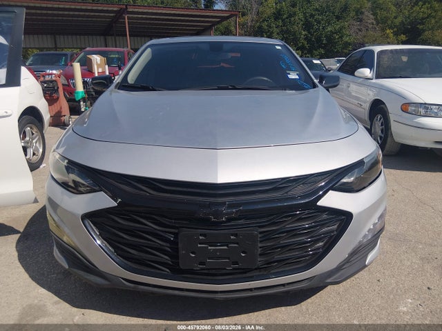 1G1ZD5ST1MF047226 Chevrolet Malibu Fwd Lt