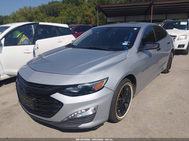 1G1ZD5ST1MF047226 Chevrolet Malibu Fwd Lt