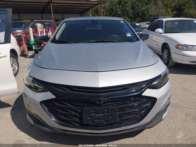 1G1ZD5ST1MF047226 Chevrolet Malibu Fwd Lt