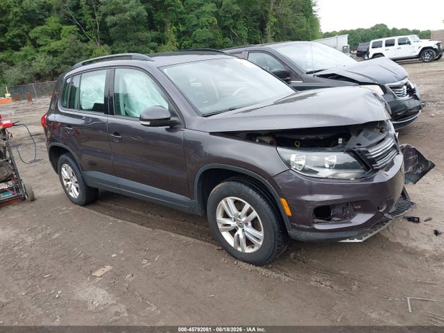 2016 Volkswagen Tiguan S მანქანა იყიდება აუქციონზე, vin: WVGBV7AX5GW578371, აუქციონის ნომერი: 45792081