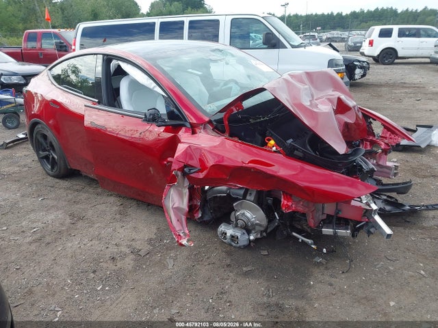 Auction sale of the 2026 Tesla Model Y All-wheel Drive/long Range Launch Series/premium All-wheel Drive, vin: 7SAYGDEE8TF652318, lot number: 45792103