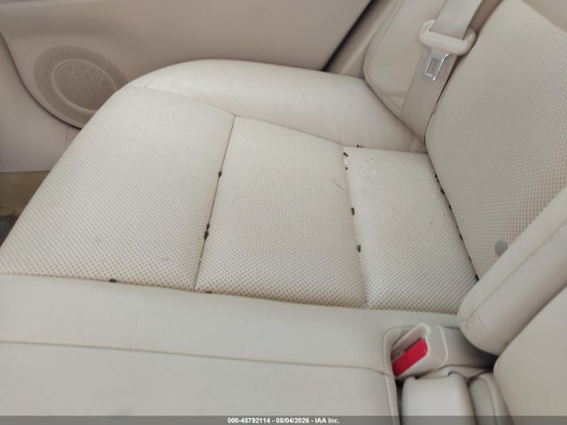 Продажа на аукционе авто 2013 Lexus Es 300h, vin: JTHBW1GGXD2038358, номер лота: 45792114