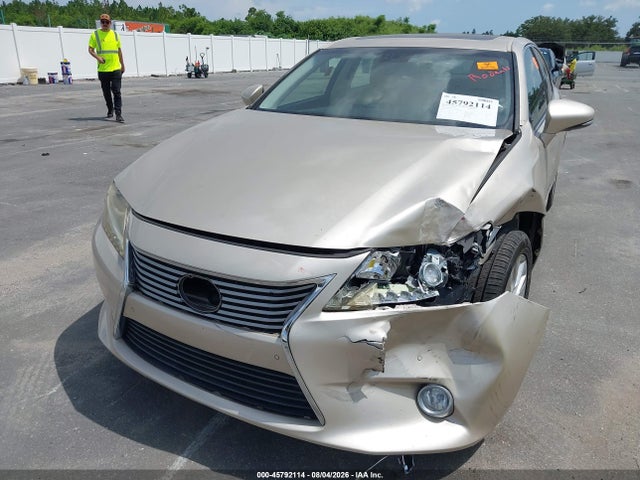 Продажа на аукционе авто 2013 Lexus Es 300h, vin: JTHBW1GGXD2038358, номер лота: 45792114