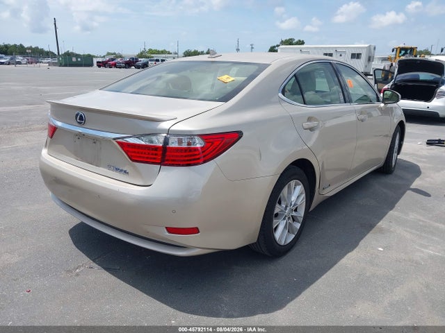 Продажа на аукционе авто 2013 Lexus Es 300h, vin: JTHBW1GGXD2038358, номер лота: 45792114