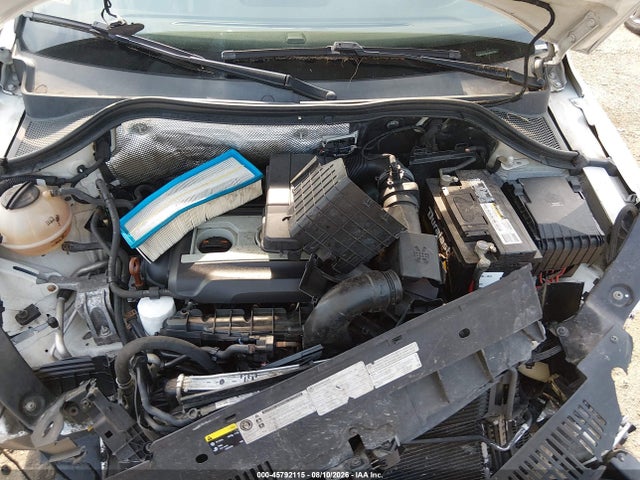 2013 Volkswagen Tiguan Se მანქანა იყიდება აუქციონზე, vin: WVGBV3AX4DW057260, აუქციონის ნომერი: 45792115