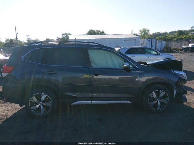 2020 Subaru Forester Touring მანქანა იყიდება აუქციონზე, vin: JF2SKAXC7LH538968, აუქციონის ნომერი: 45792226