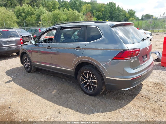 Продаж на аукціоні авто 2021 Volkswagen Tiguan 2.0t Se/2.0t Se R-line Black/2.0t Sel, vin: 3VV2B7AX2MM092773, номер лоту: 45792233