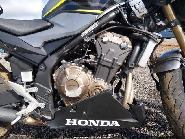 Продажа на аукционе авто 2022 Honda Cbr500 Ra, vin: MLHPC625XN5300640, номер лота: 45792239