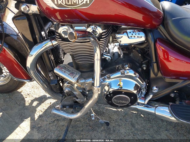 Triumph Motorcycle Thunderbird Lt 2017 SMTB07WF6HJ804842 Image 9