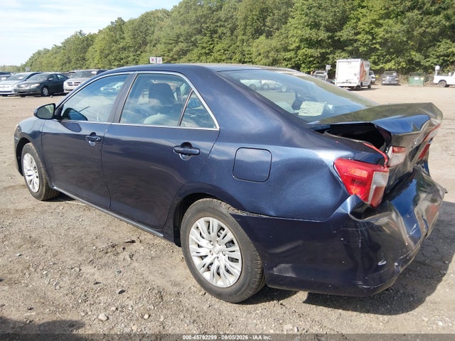 2014 Toyota Camry Le მანქანა იყიდება აუქციონზე, vin: 4T4BF1FK2ER383205, აუქციონის ნომერი: 45792299