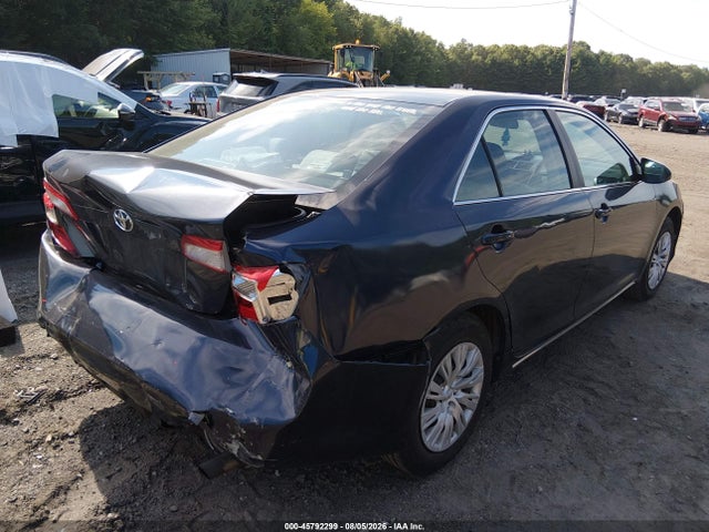 2014 Toyota Camry Le მანქანა იყიდება აუქციონზე, vin: 4T4BF1FK2ER383205, აუქციონის ნომერი: 45792299