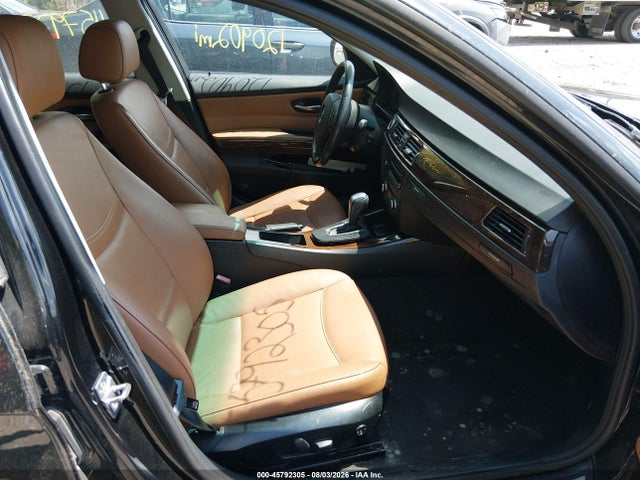 45792305 :رقم المزاد ، WBAPK5C58BA662335 vin ، 2011 Bmw 328i Xdrive مزاد بيع