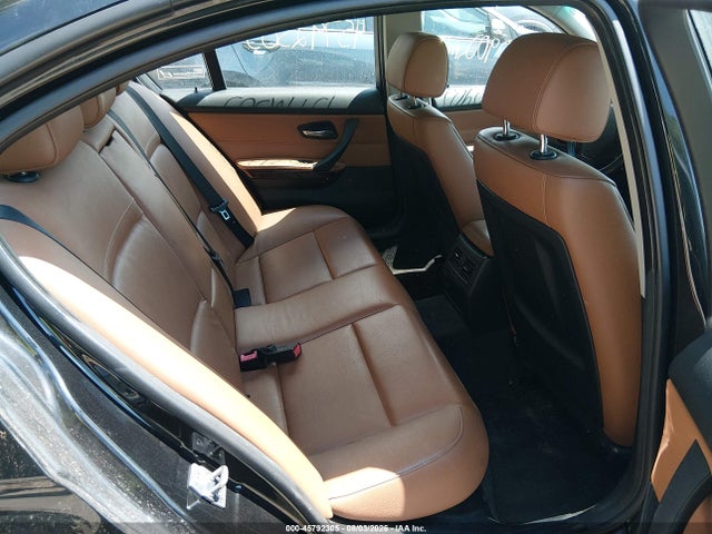 45792305 :رقم المزاد ، WBAPK5C58BA662335 vin ، 2011 Bmw 328i Xdrive مزاد بيع
