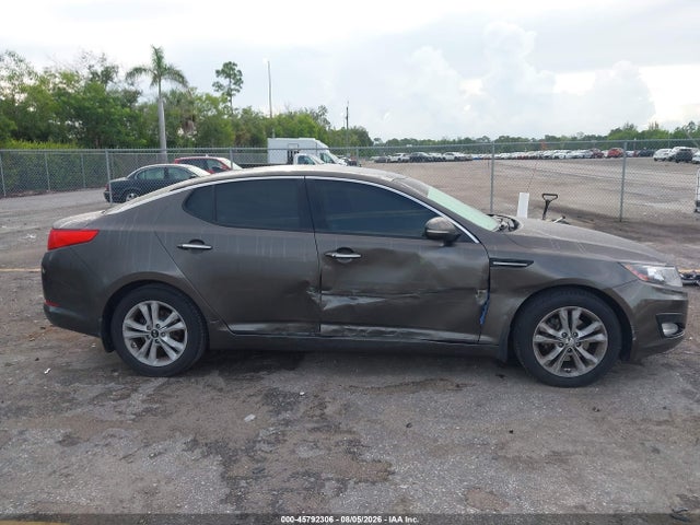 2011 Kia Optima Ex მანქანა იყიდება აუქციონზე, vin: KNAGN4A70B5179565, აუქციონის ნომერი: 45792306