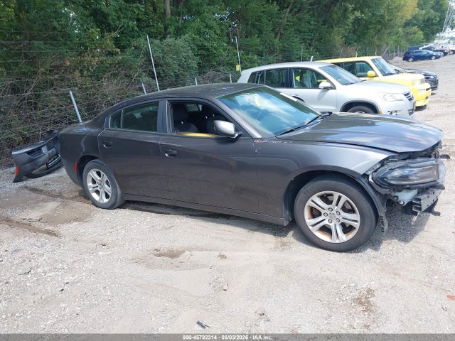 45792314 :رقم المزاد ، 2C3CDXBG5FH752645 vin ، 2015 Dodge Charger Se مزاد بيع