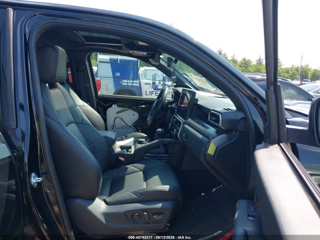 3TMLB5JN8RM078390 Toyota Tacoma Trd Sport