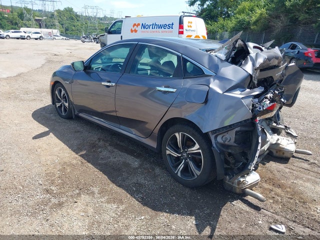 Honda Civic Touring 2016 19XFC1F92GE001603 Image 3