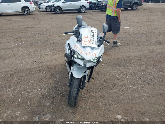 Kawasaki EX500 2025 ML5EXGG19SDA70436 Image 5