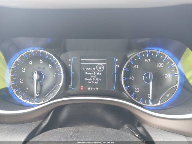 Продажа на аукционе авто 2017 Chrysler Pacifica Touring-l, vin: 2C4RC1BG0HR540173, номер лота: 45792359