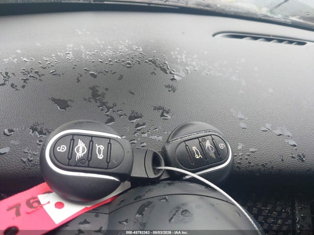 Продажа на аукционе авто 2015 Mini Hardtop Cooper S, vin: WMWXP7C54F2A38693, номер лота: 45792363