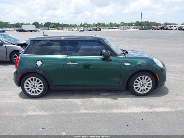 Продажа на аукционе авто 2015 Mini Hardtop Cooper S, vin: WMWXP7C54F2A38693, номер лота: 45792363