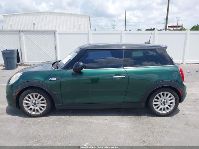 Продажа на аукционе авто 2015 Mini Hardtop Cooper S, vin: WMWXP7C54F2A38693, номер лота: 45792363