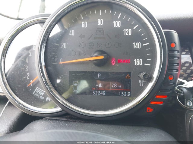 Продажа на аукционе авто 2015 Mini Hardtop Cooper S, vin: WMWXP7C54F2A38693, номер лота: 45792363