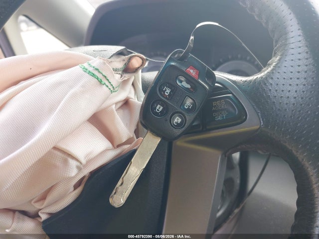 2011 Honda Odyssey Ex-l მანქანა იყიდება აუქციონზე, vin: 5FNRL5H68BB087719, აუქციონის ნომერი: 45792390