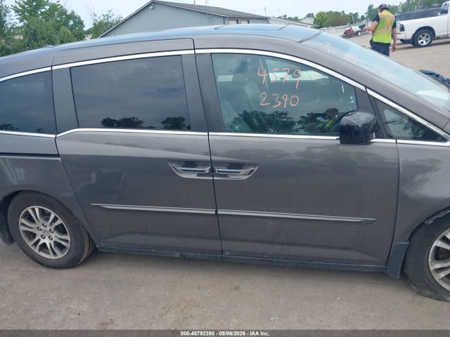 2011 Honda Odyssey Ex-l მანქანა იყიდება აუქციონზე, vin: 5FNRL5H68BB087719, აუქციონის ნომერი: 45792390