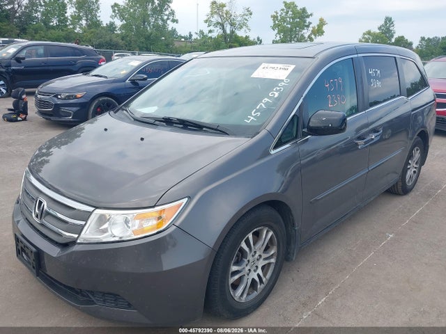 2011 Honda Odyssey Ex-l მანქანა იყიდება აუქციონზე, vin: 5FNRL5H68BB087719, აუქციონის ნომერი: 45792390