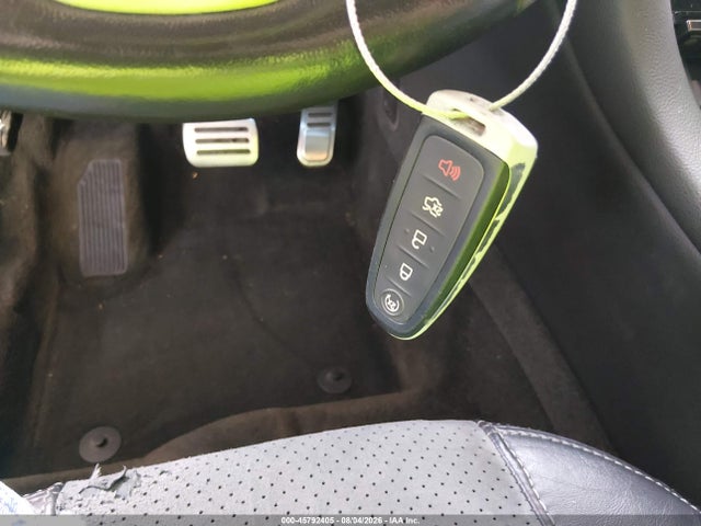 45792405 :رقم المزاد ، 1FAHP2KT4DG118184 vin ، 2013 Ford Taurus Sho مزاد بيع