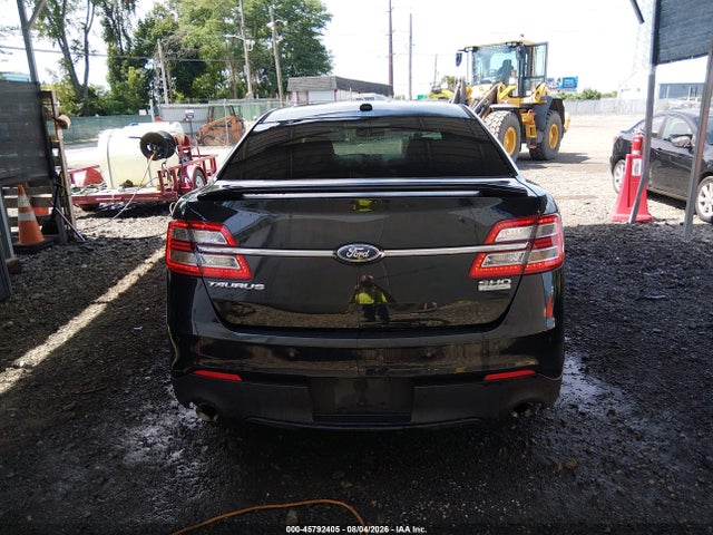 45792405 :رقم المزاد ، 1FAHP2KT4DG118184 vin ، 2013 Ford Taurus Sho مزاد بيع