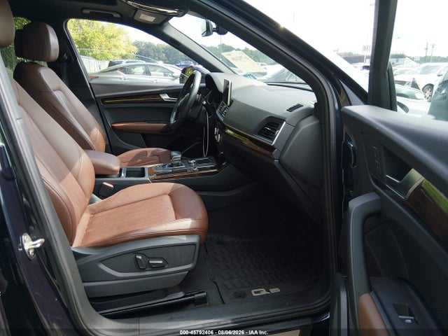 45792406 :رقم المزاد ، WA1BNAFY9J2187574 vin ، 2018 Audi Q5 2.0t Premium/2.0t Tech Premium مزاد بيع