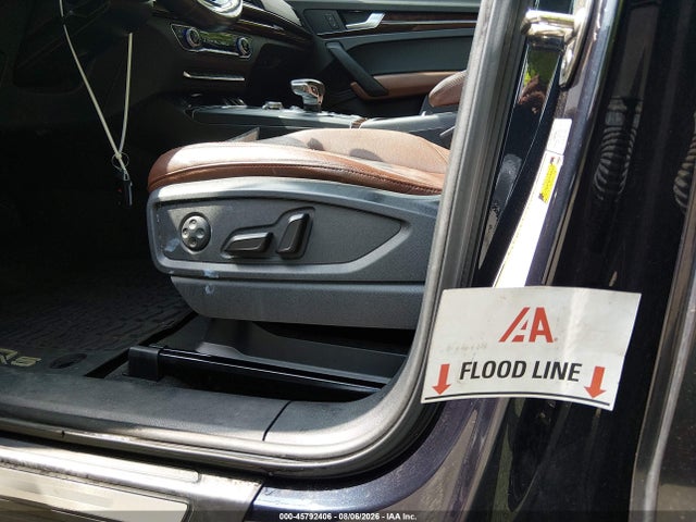 45792406 :رقم المزاد ، WA1BNAFY9J2187574 vin ، 2018 Audi Q5 2.0t Premium/2.0t Tech Premium مزاد بيع