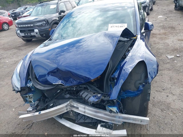 Tesla Model 3 Performance Dual Motor All-wheel Drive 2023 5YJ3E1EC8PF482686 Image 11