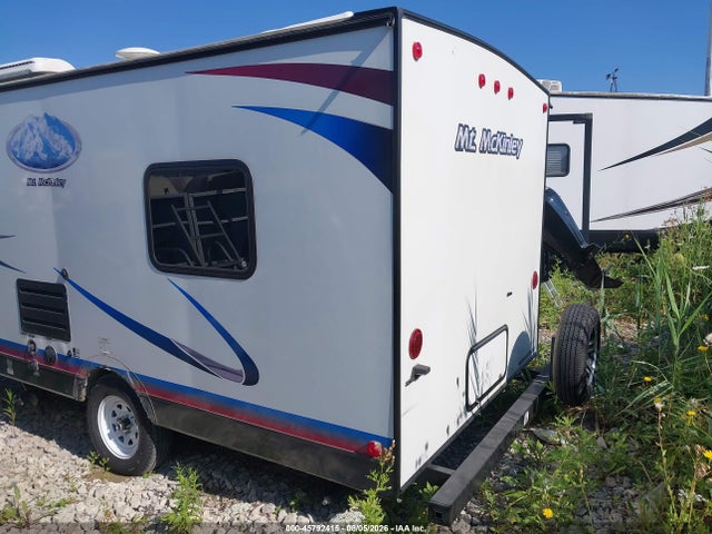 Riverside Travel Trailer 2018 59CCC1814JL006096 Image 3