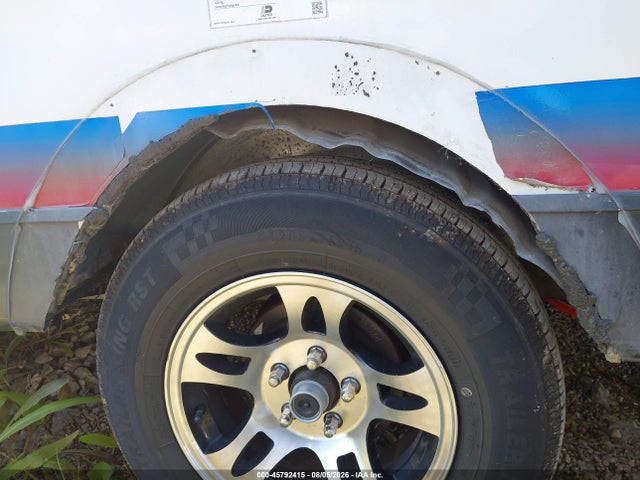 Riverside Travel Trailer 2018 59CCC1814JL006096 Image 6